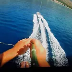 Maslina Mit Pool Und Garten Nahe Am Apartman Tučepi