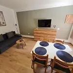 Maslina Mit Pool Und Garten Nahe Am Apartment Tučepi