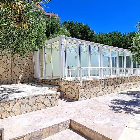 شقة Maslina Mit Pool Und Garten Nahe Am