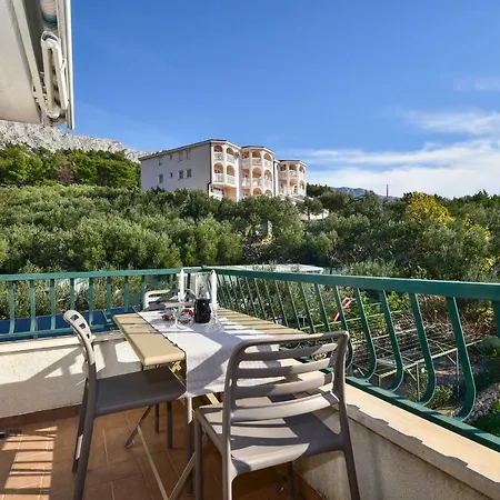 Maslina Mit Pool Und Garten Nahe Am * Тучепи