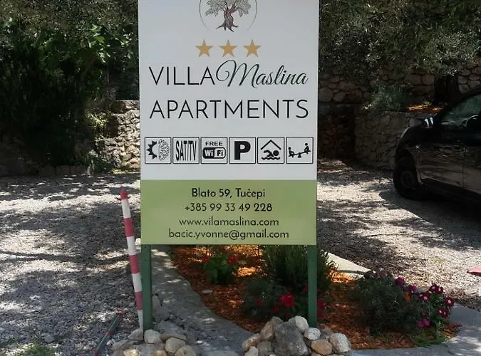 Maslina Mit Pool Und Garten Nahe Am شقة Tučepi